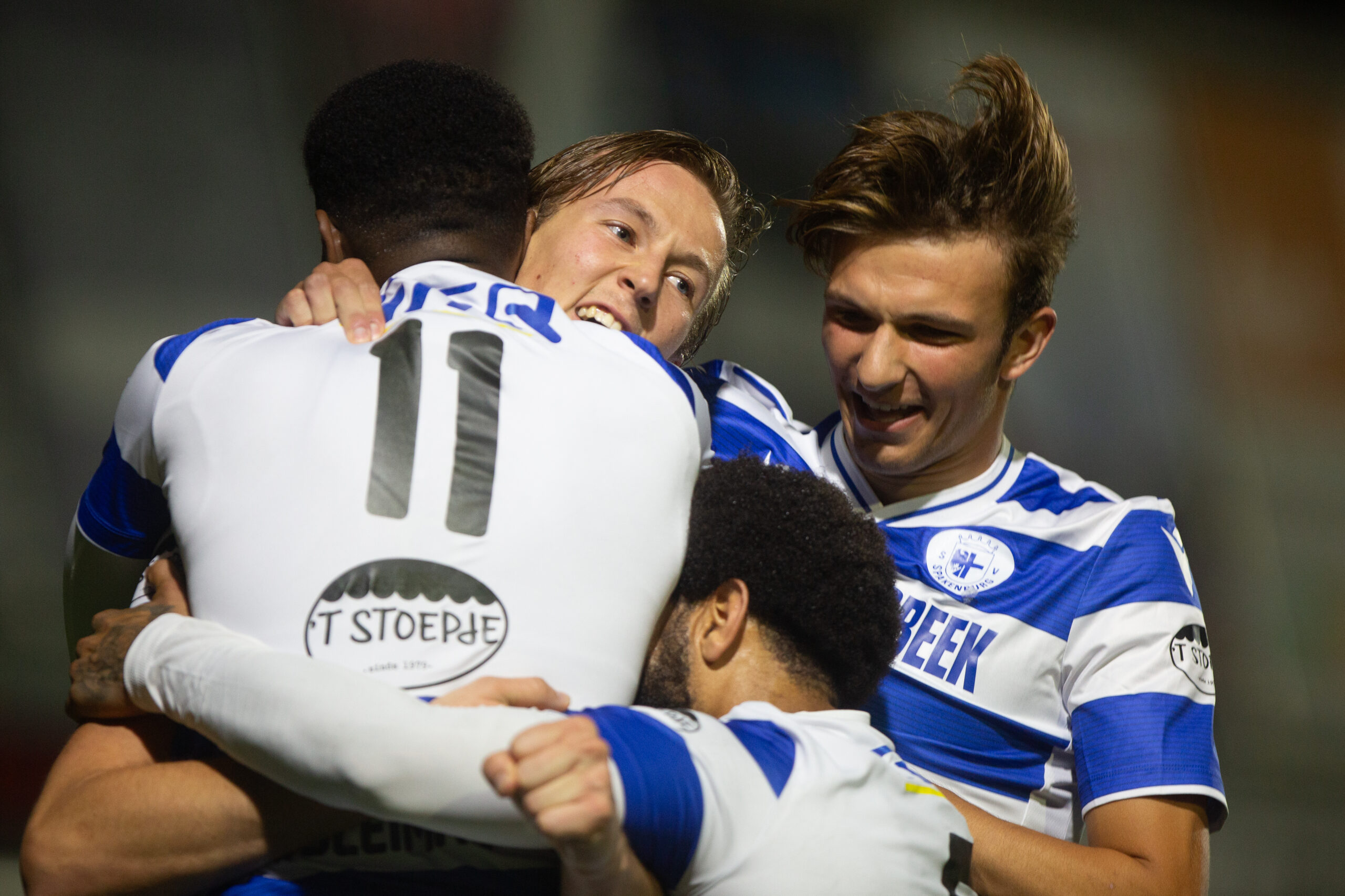 Spakenburg bekert door na zege op Scherpenzeel 