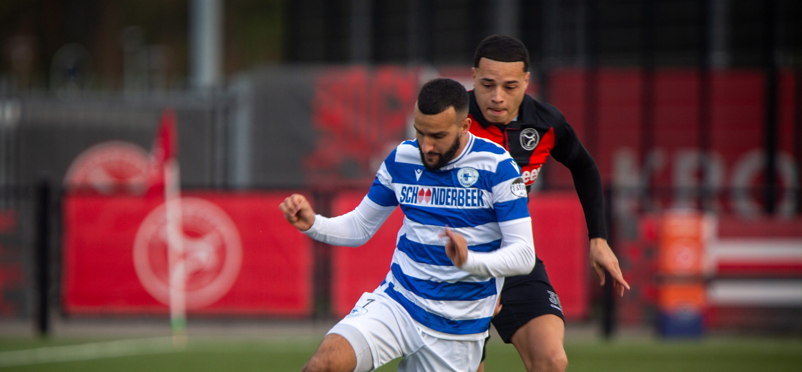 Spakenburg en Jong Almere spelen gelijk in de avond