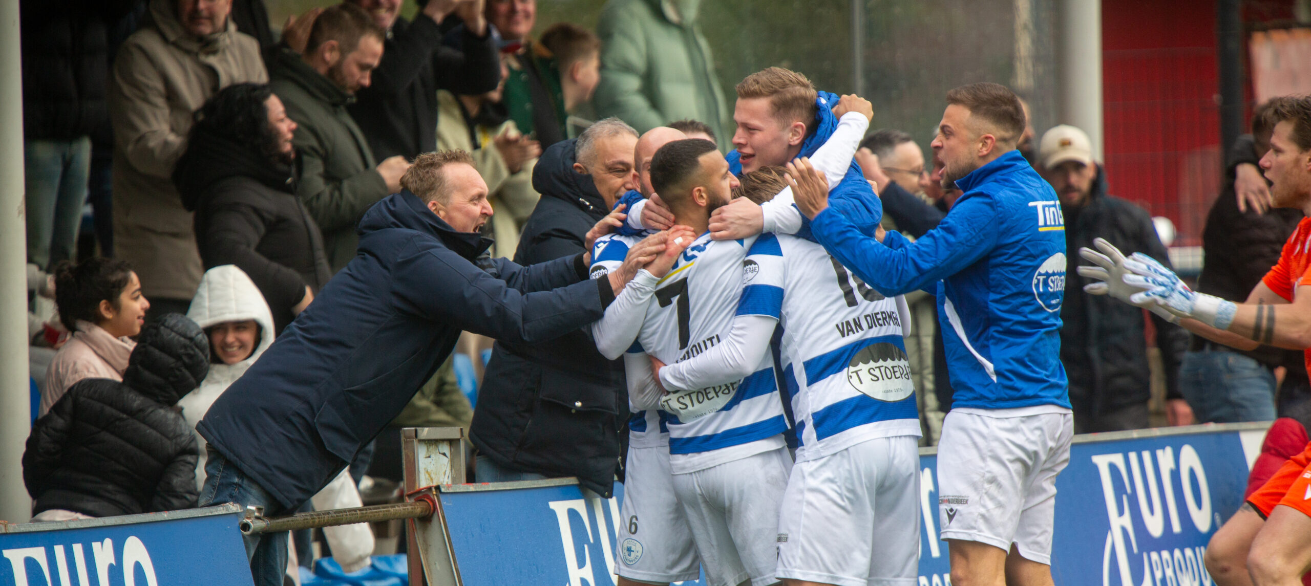 Spakenburg wint in extremis tegen Jong Sparta