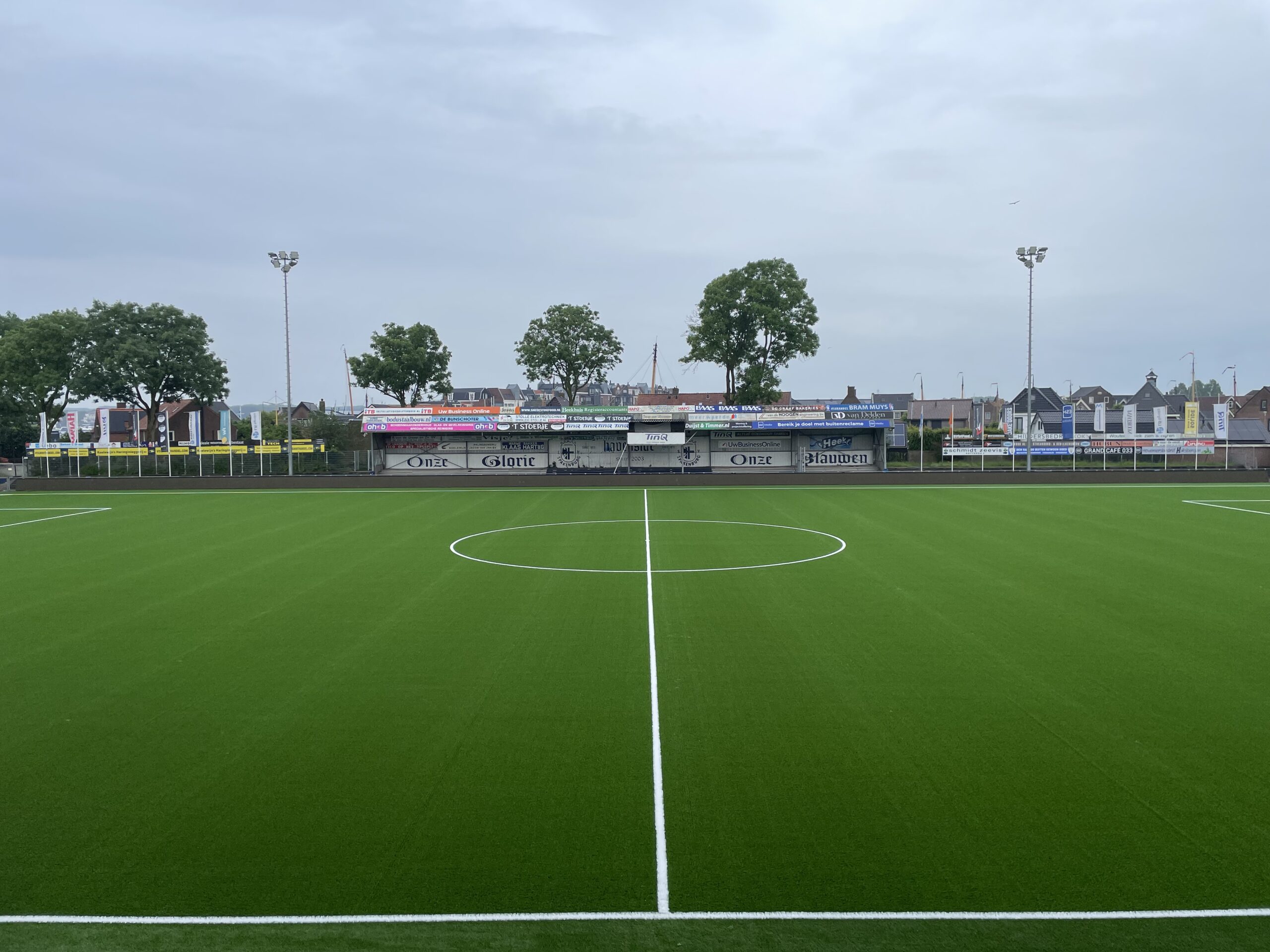 Hoofdveld betreden verboden!