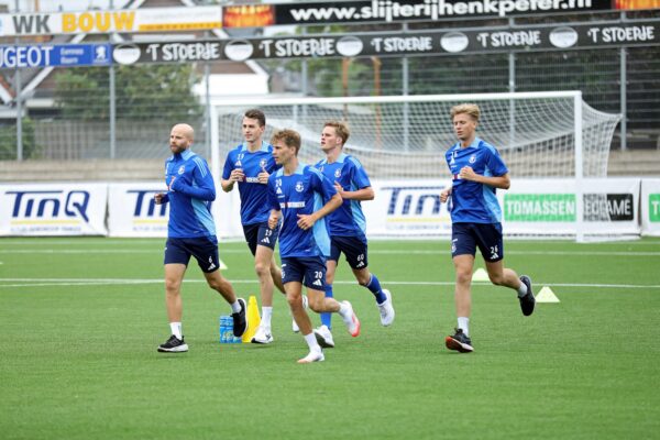 08 Eerste training 624A9202-bew