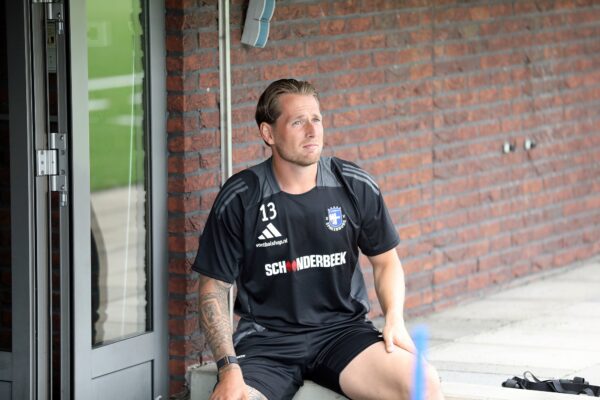 09 Eerste training 624A9209-bew