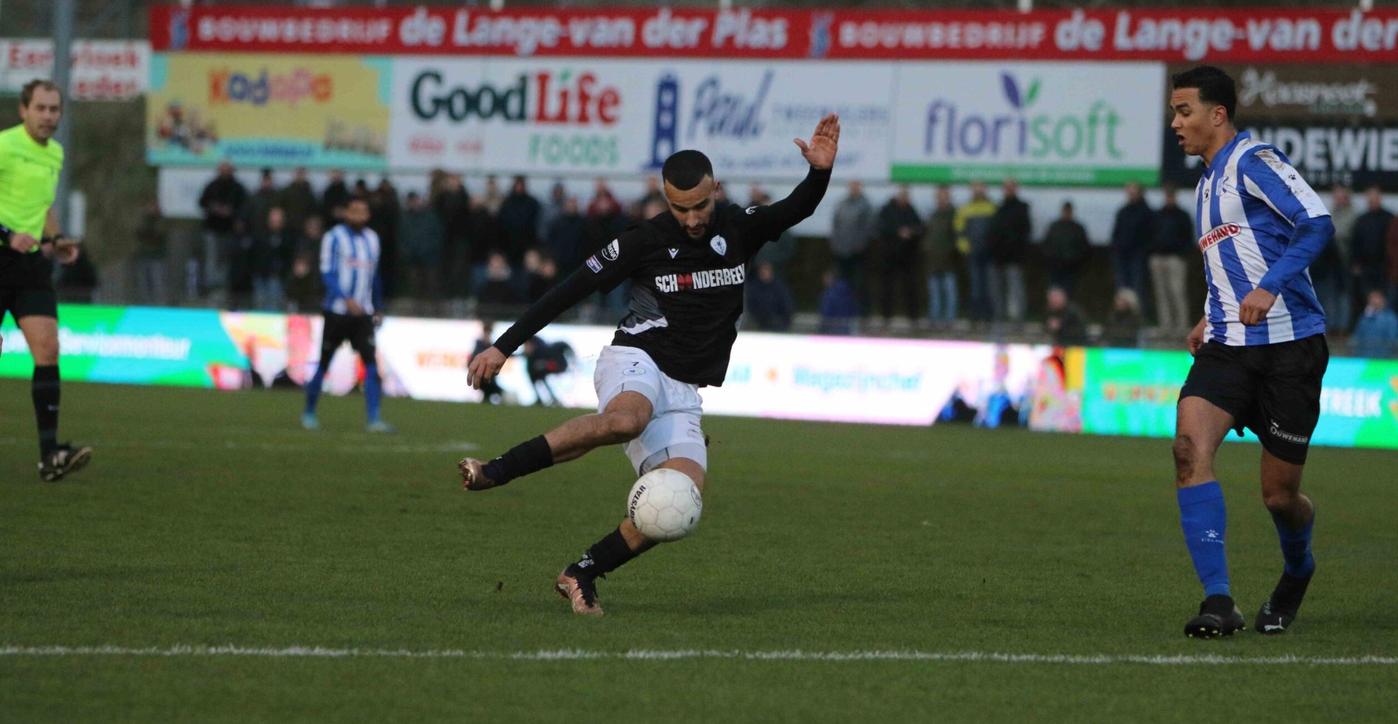 Ahmed El Azzouti lang uit de roulatie