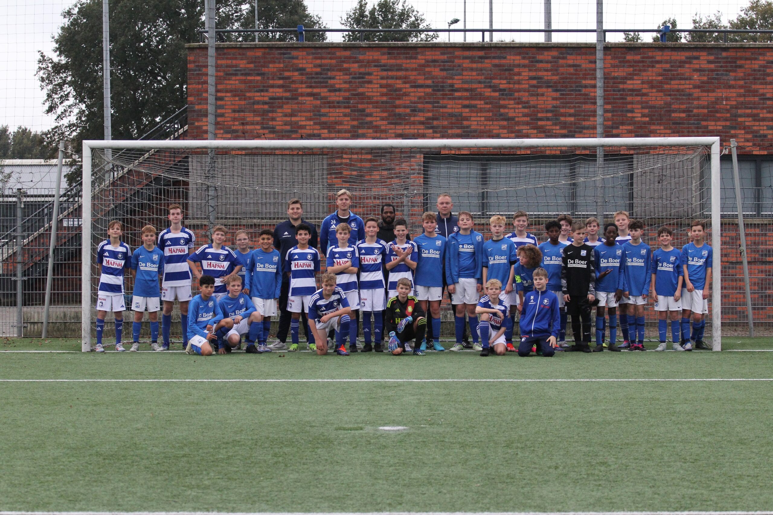 Spakenburg O13-1 en 2 kijken terug op fantastisch trainingskamp
