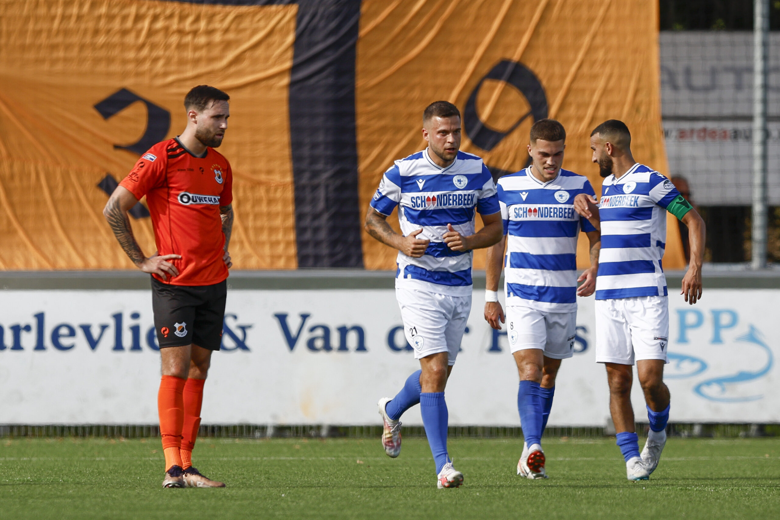 Blauwen voor vroege klassieker naar Katwijk