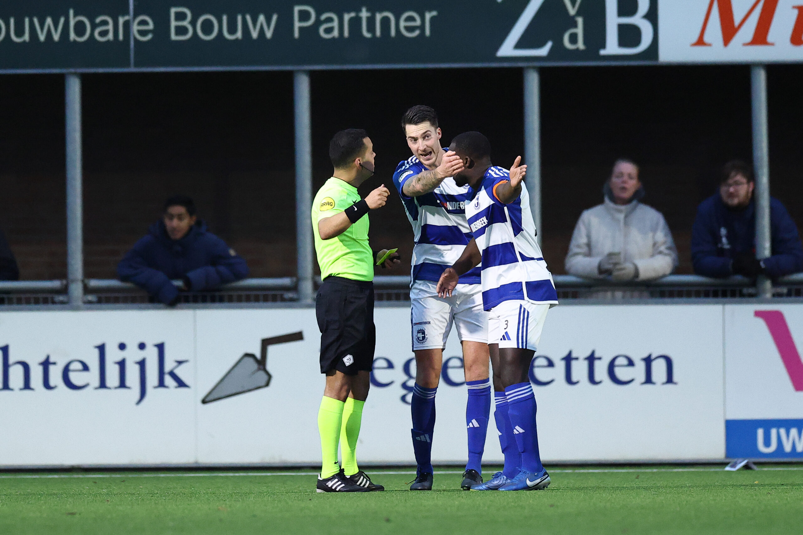 Spakenburg krijgt tik op de neus van De Treffers