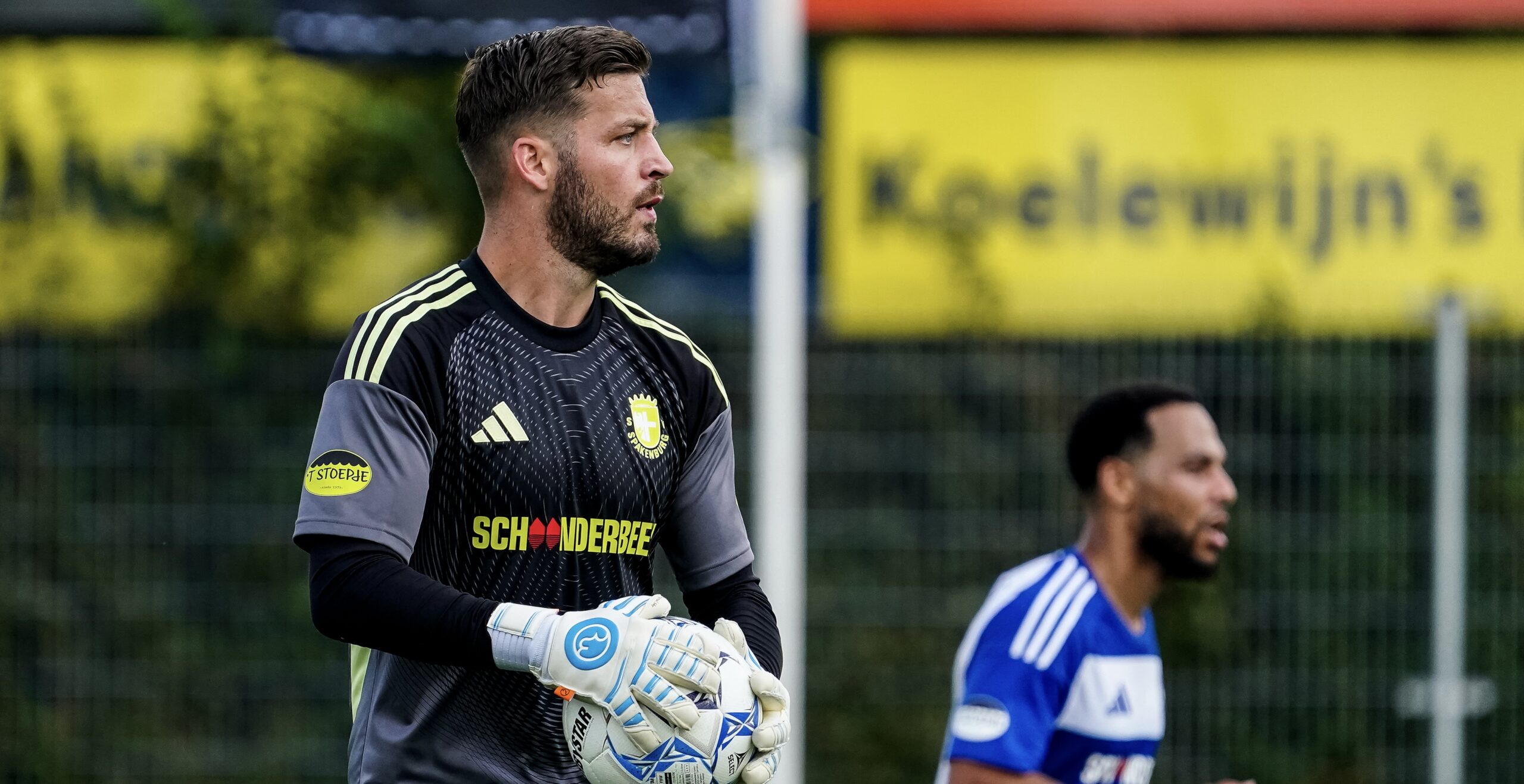 Doelman Menno Heus en Spakenburg na vijf seizoenen uit elkaar