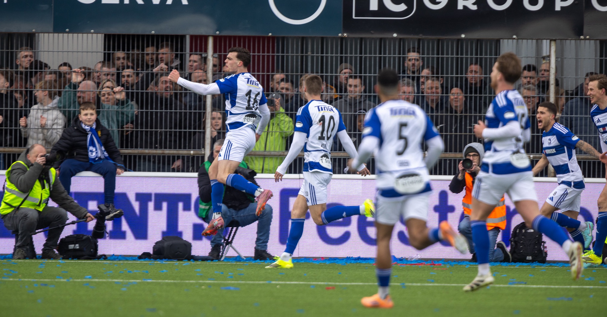 Spakenburg houdt Olaf Kok binnenboord na sterke ontwikkeling als rechtsback