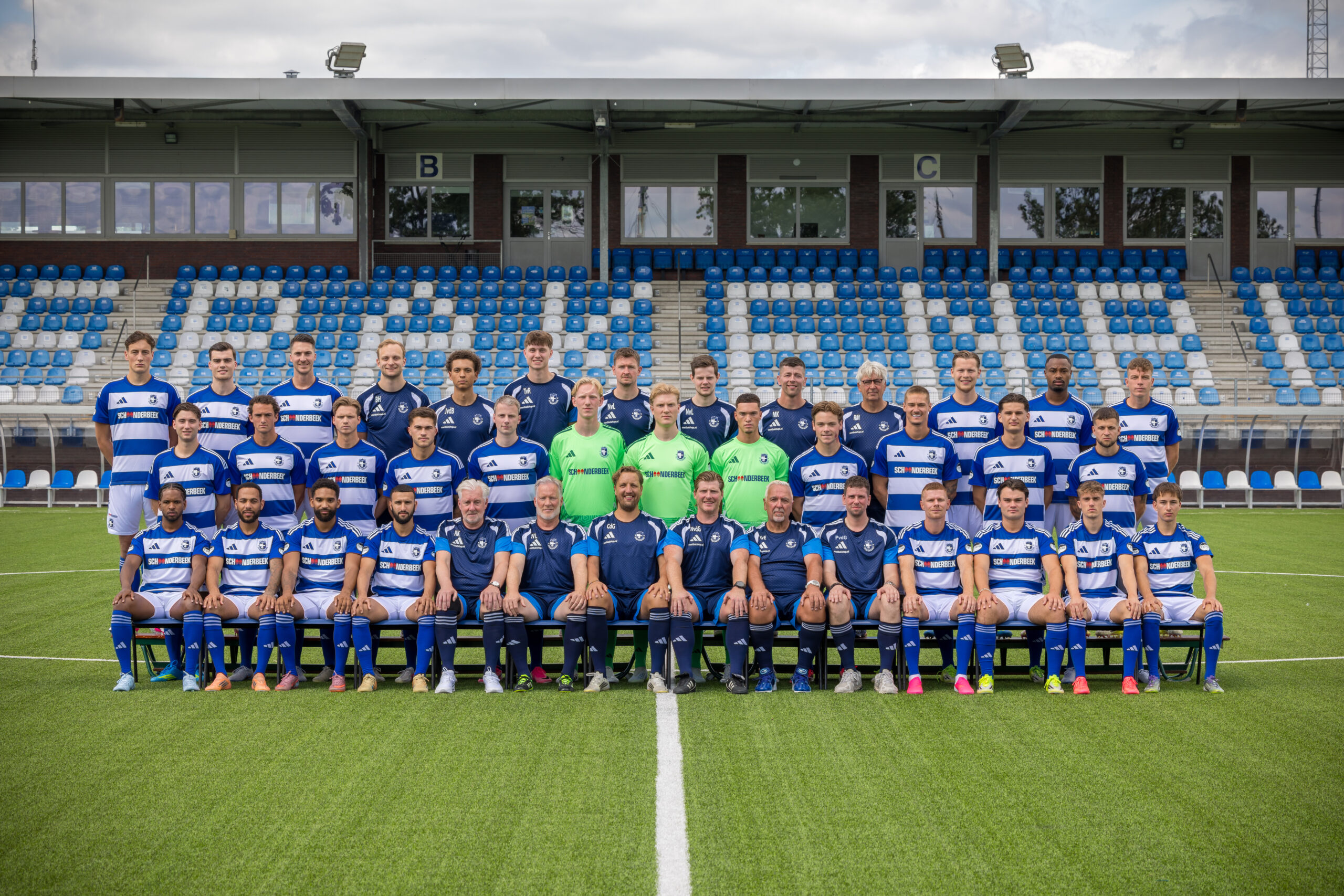 Spakenburg en Jong Sparta remiseren