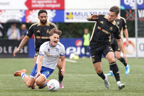 HOEK ,29-08-2026 , Sportpark Denoek , season 2026 / 2027 ,  Dutch Tweede Divisie football  , match between HSV Hoek and Spakenburg, picture shows