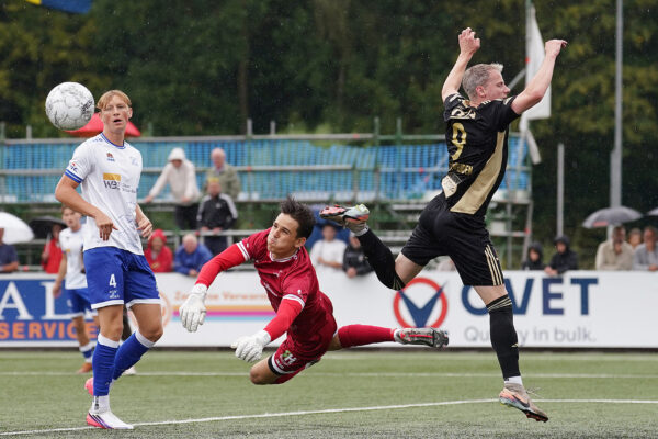 HOEK ,29-08-2026 , Sportpark Denoek , season 2026 / 2027 ,  Dutch Tweede Divisie football  , match between HSV Hoek and Spakenburg, picture shows