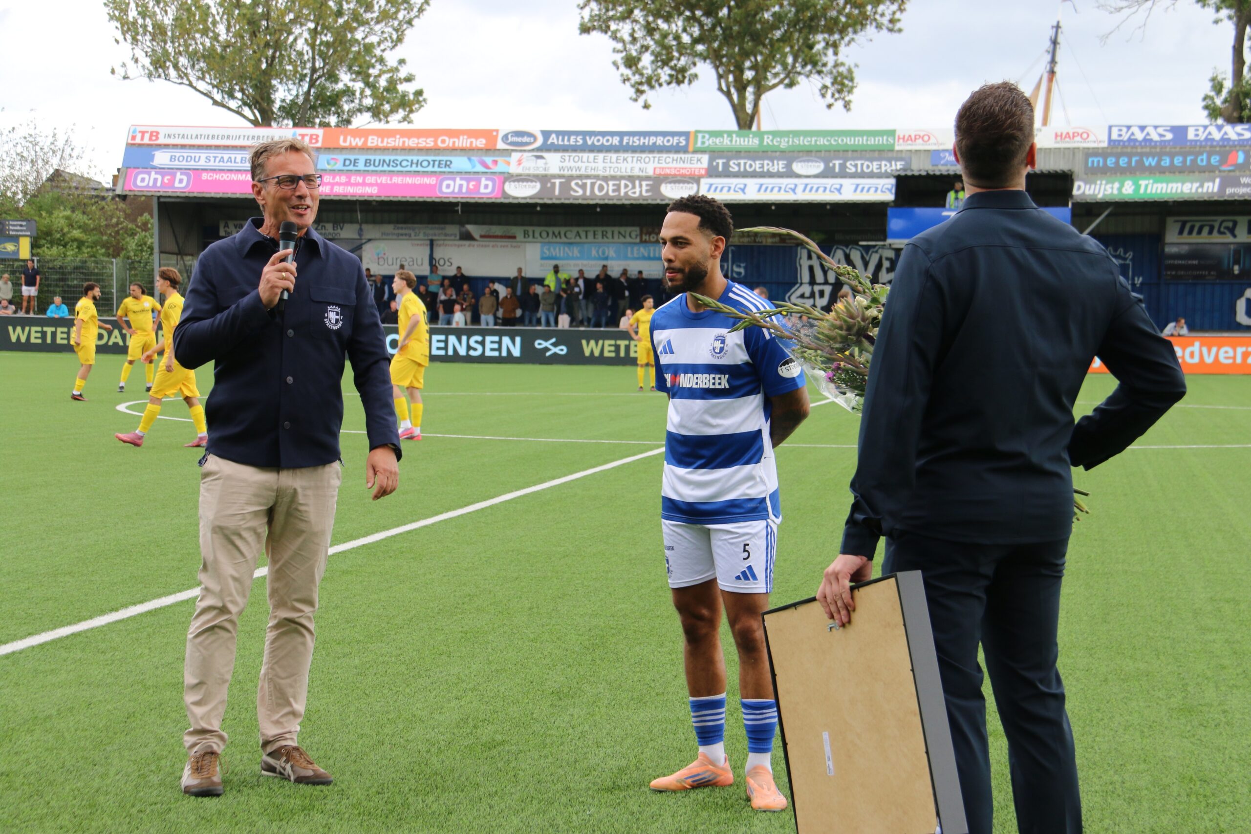 Dwayne Green 100 wedstrijden in het Blauw!