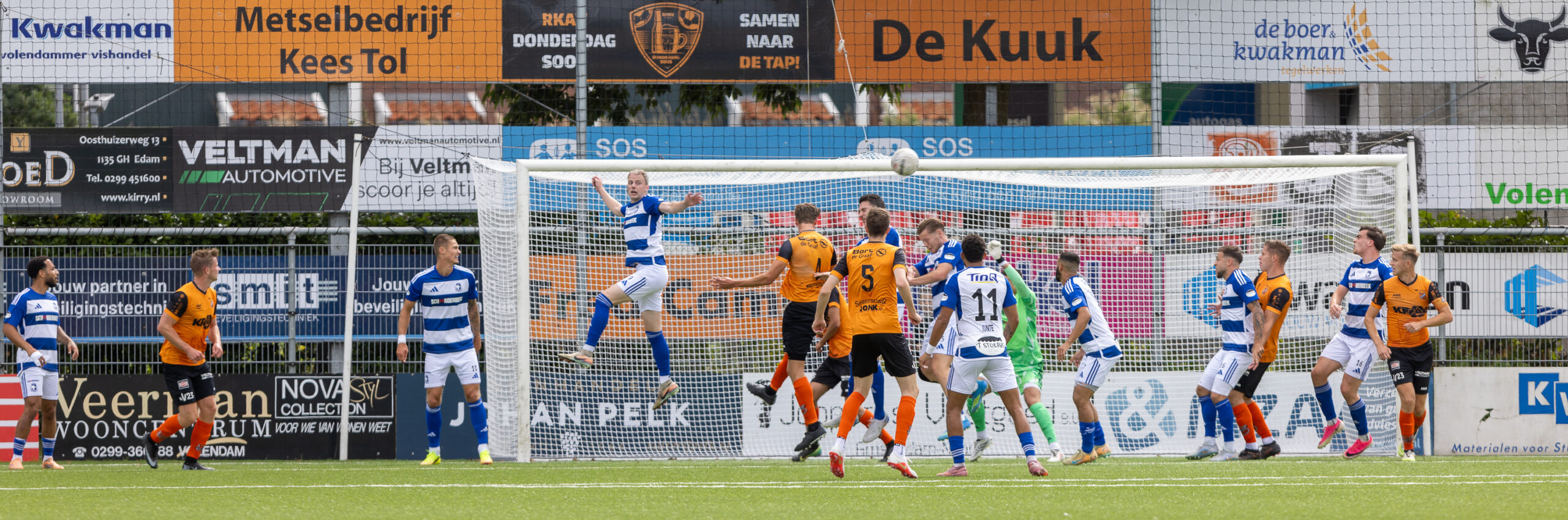 Blauw bekeravontuur start in Volendam