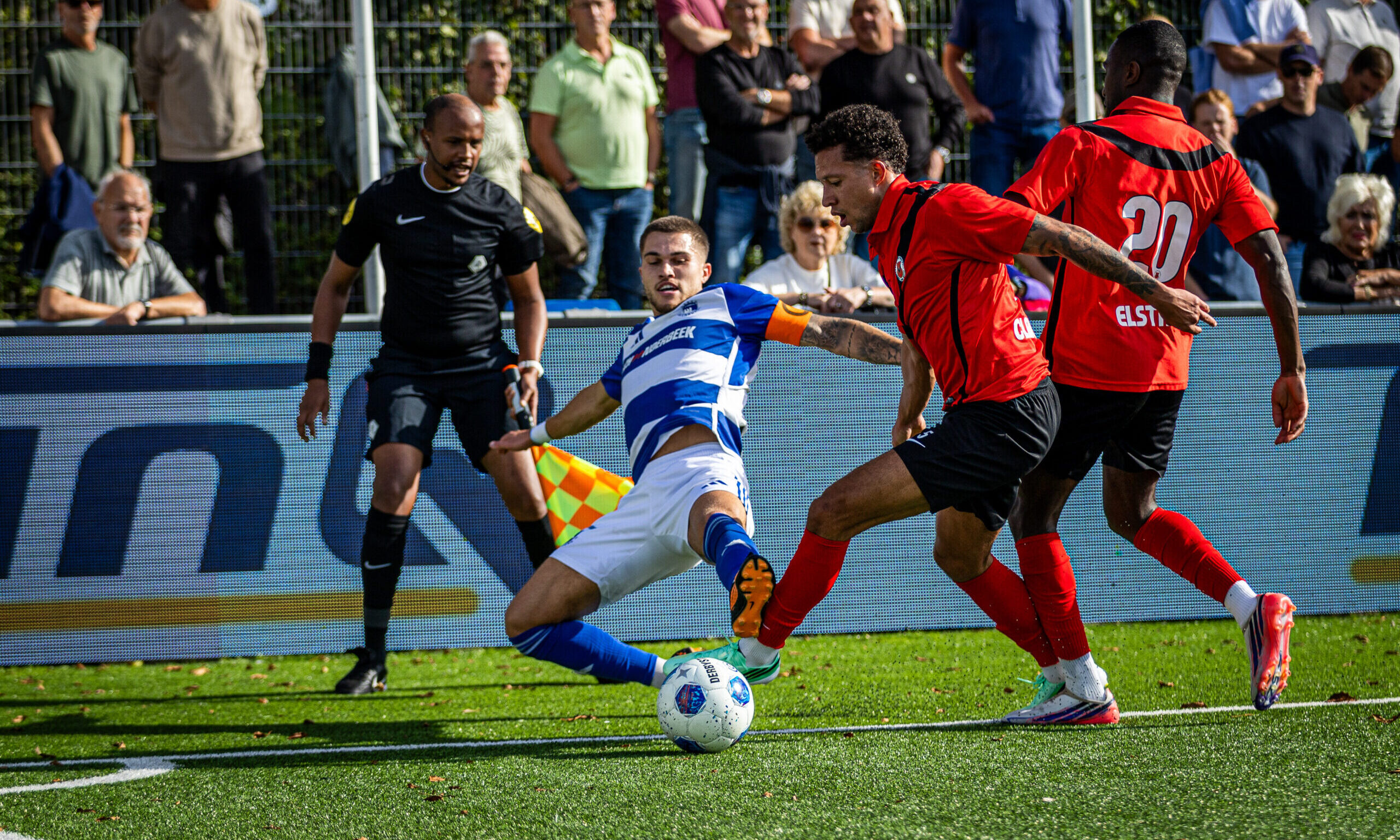 Spakenburg toont veerkracht na hectische week en verslaat AFC